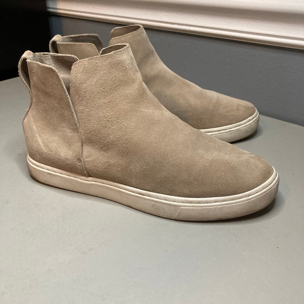 Birdies Sneakers Womens Size 8.5 The Falcon Almond Milk Brown Suede Ankle Bootie